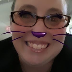 Meet your Posher, Kelli